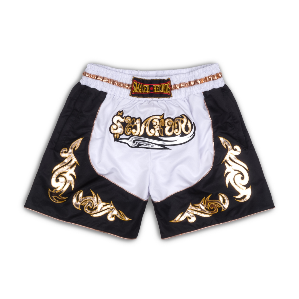 MUAY SHORTS IN WHITE