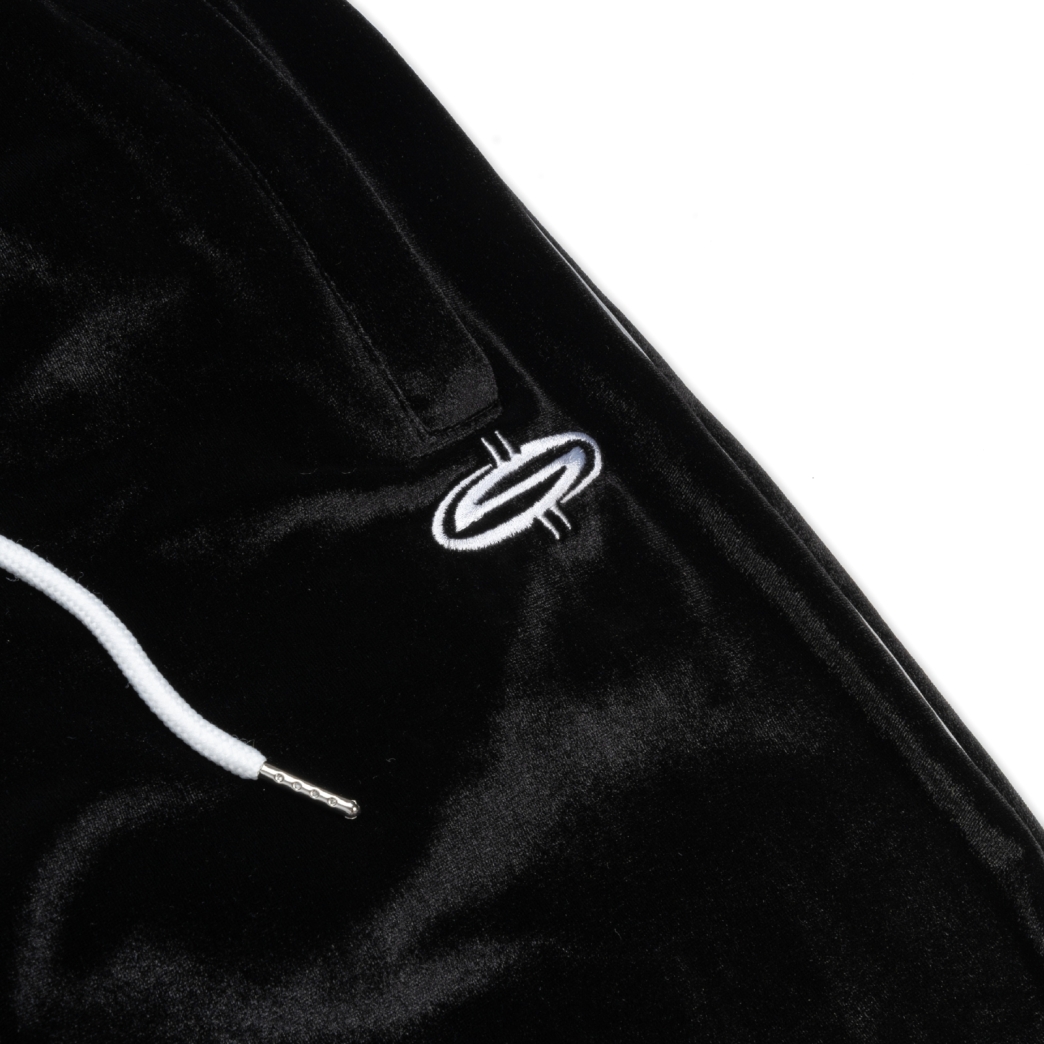 LOGO VELVET PANTS IN BLACK