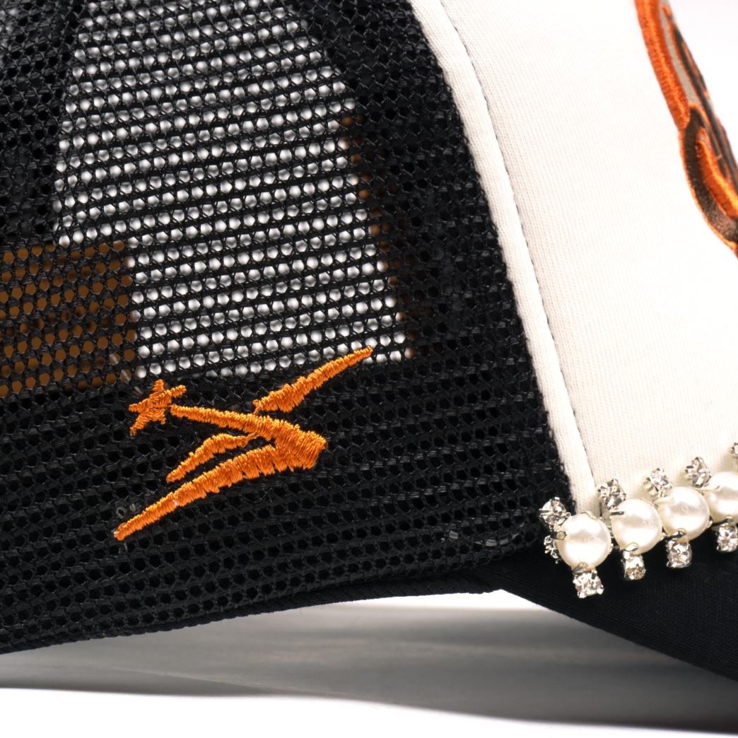 $MAKER PEARL TRUCK HAT IN BLACK