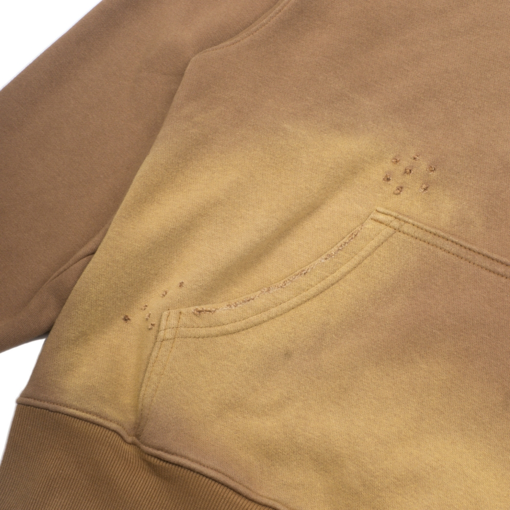 METAL LOGO WASHED HOODIE IN BROWN