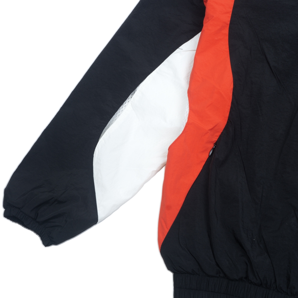 METAL LOGO WINDBREAKER NYLON JACKET IN BLACK