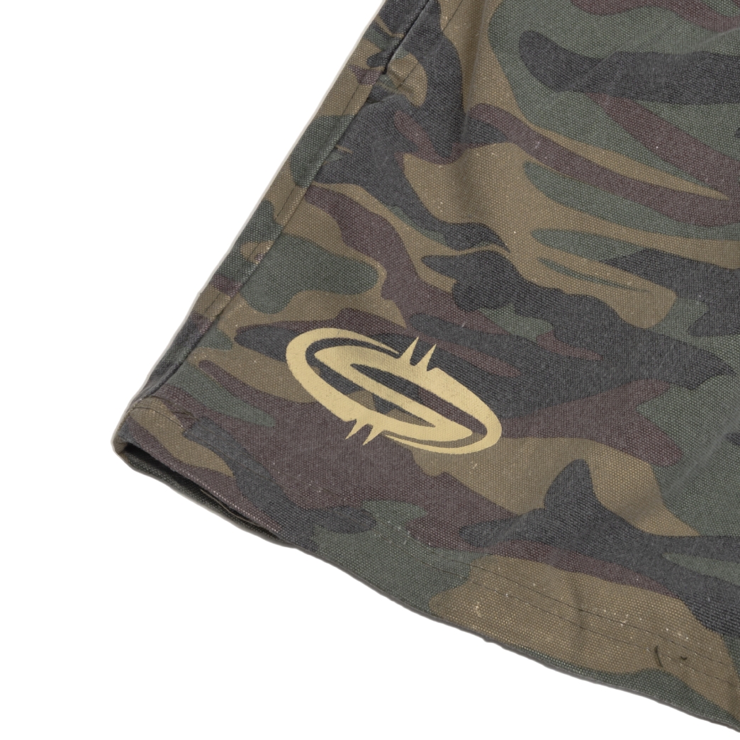 LOGO KHAKI SHORTS IN CAMO