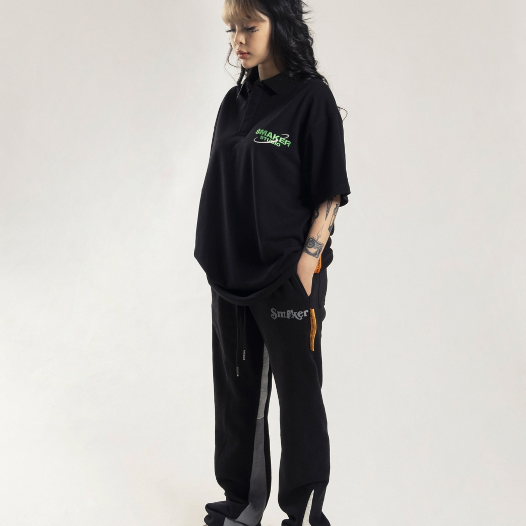 FLARE SWEAT PANTS IN BLACK