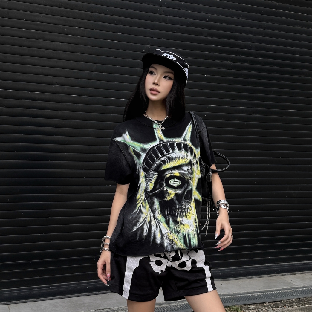 STAY LOW MOVE LETHAL WASHED TEE IN BLACK 