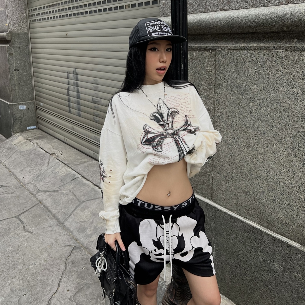 SKELETON MESH SHORTS IN BLACK