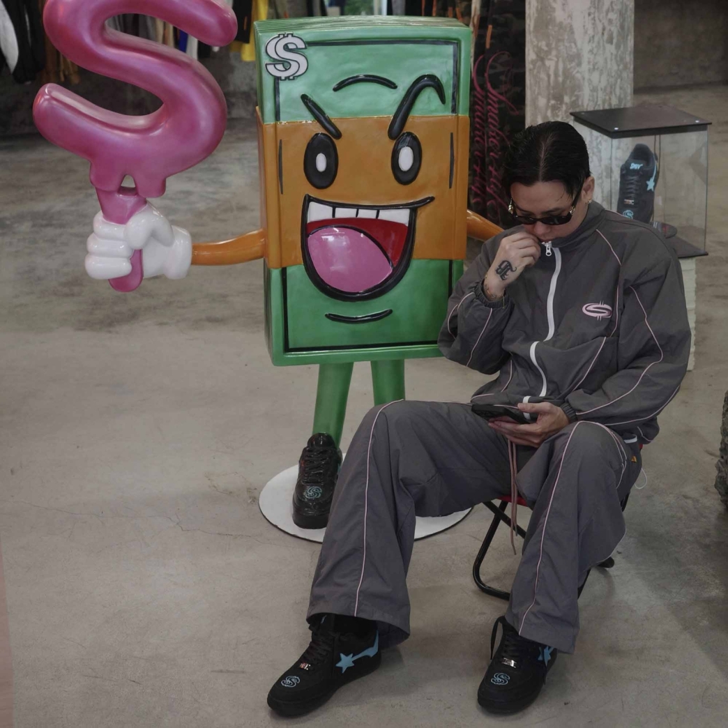 $MAKER NYLON TRACKSUIT JACKET IN GREY