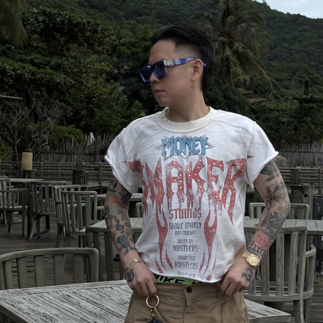 $MAKER ROCK WASHED TEE IN CREAM