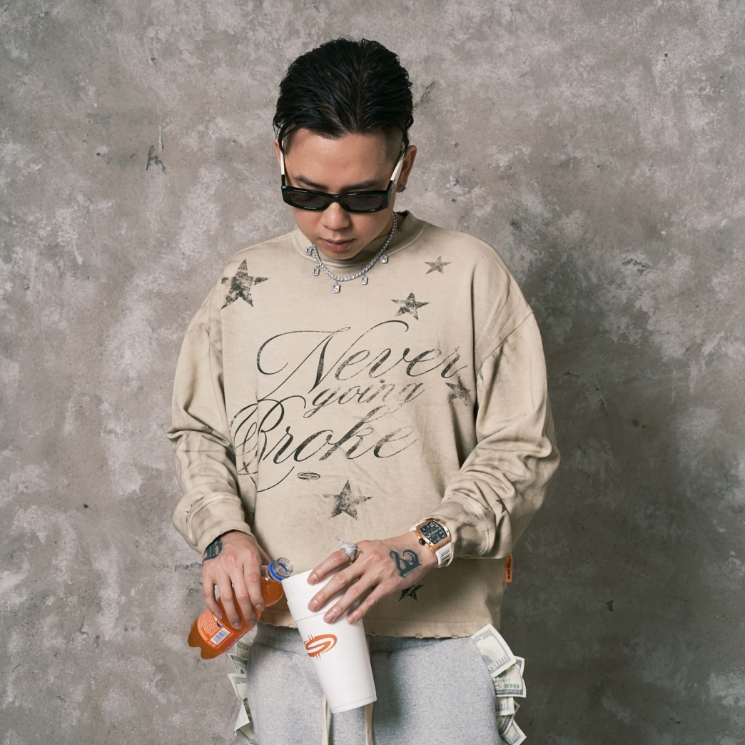 NGB SWEATER IN CREAM