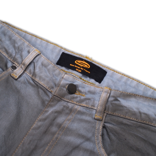 FLARE JEANS IN GREY