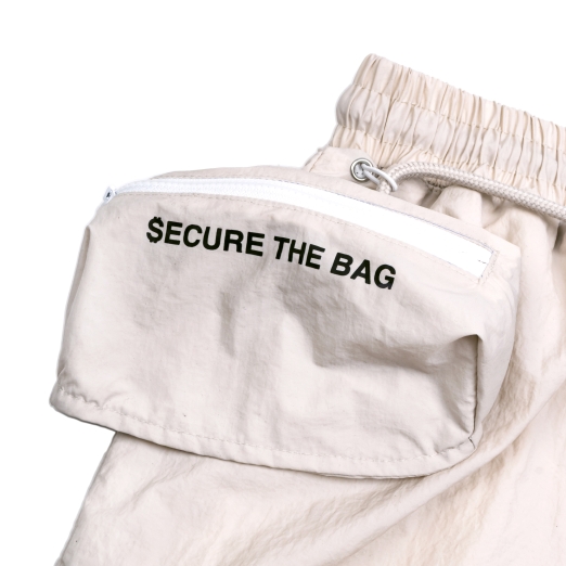 SHORT NYLON EXTRA POCKET IN CREAM