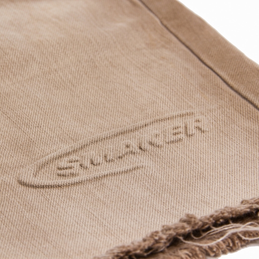 EMBOSSED LOGO WASHED DENIM SHORT IN TAN