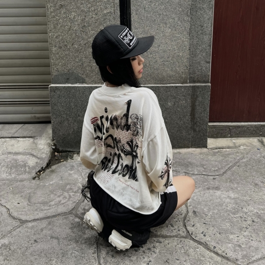 GODS PLAN SWEATER IN CREAM