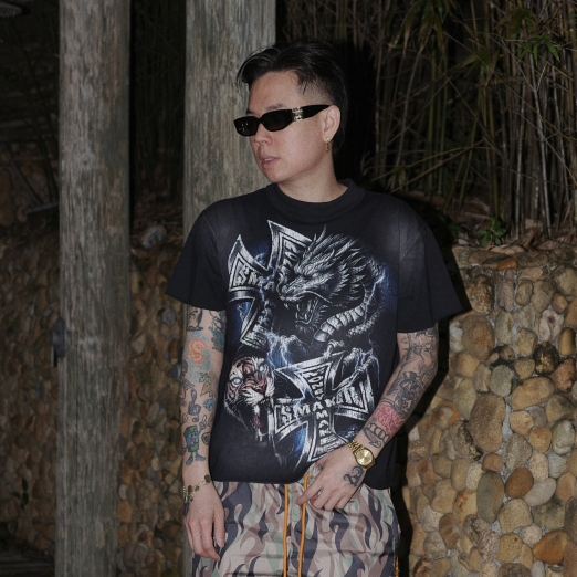 DRAGON TIGER WASHED TEE IN BLACK